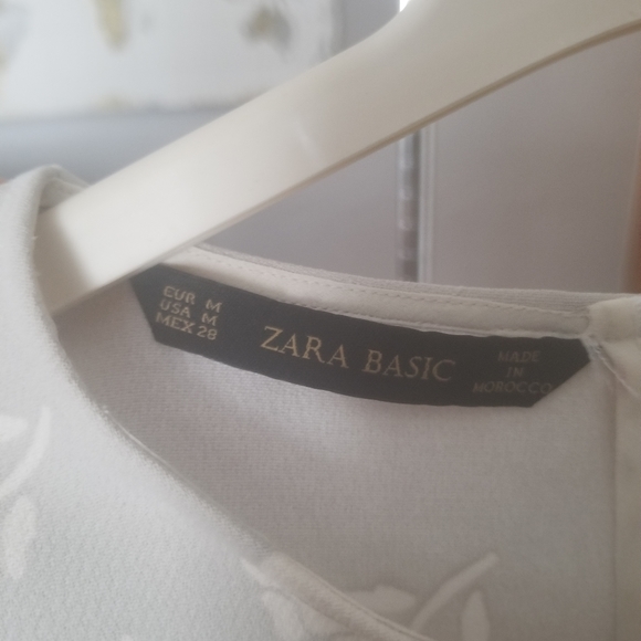 Cropped blouse - Picture 2 of 2